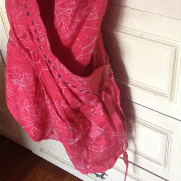 MNC summer top - Picture 3 of 6